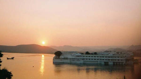 Survey headquarters: Lake Palace Hotel